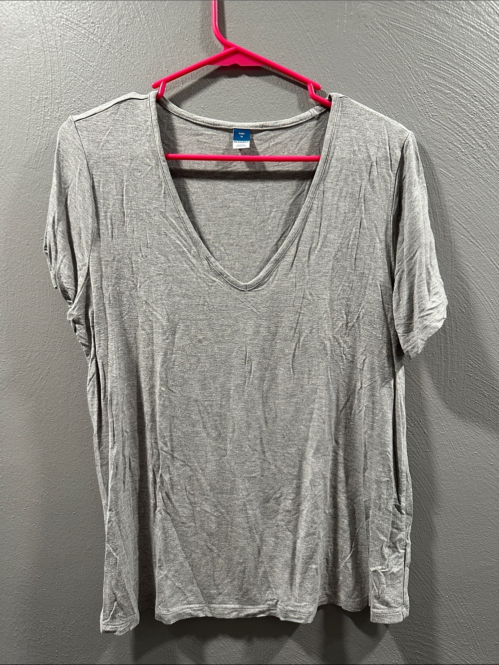 Old Navy Luxe Light Gray V-Neck Short Sleeve Tee